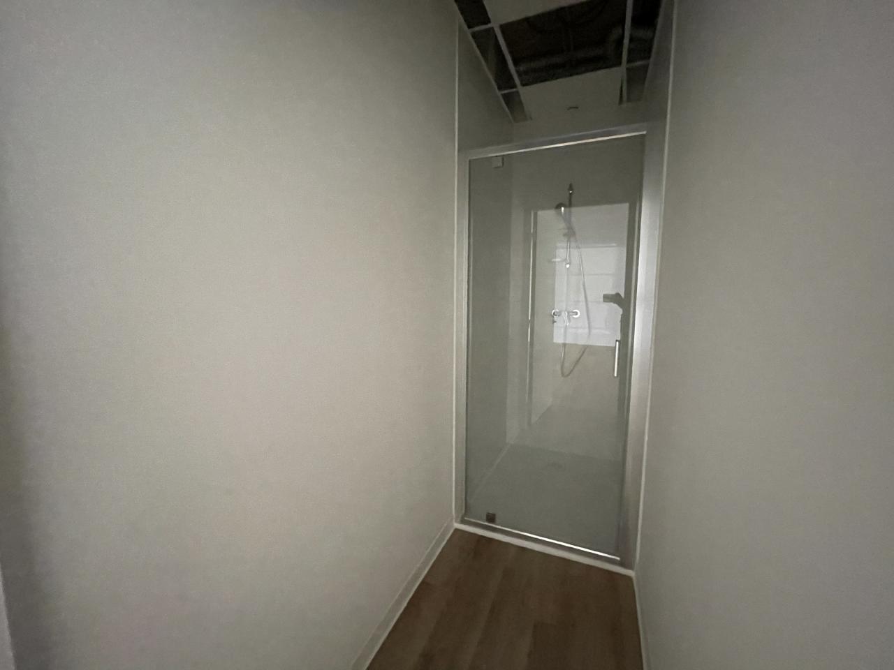 Bureau Éguilles 829m² Location bureau Éguilles Bouches-du-Rhône OLBUR2311990 9